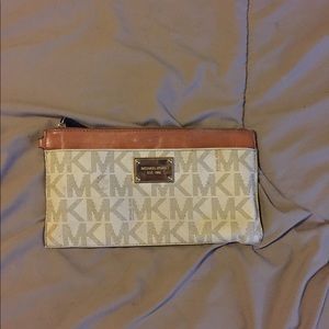 MK wristlet